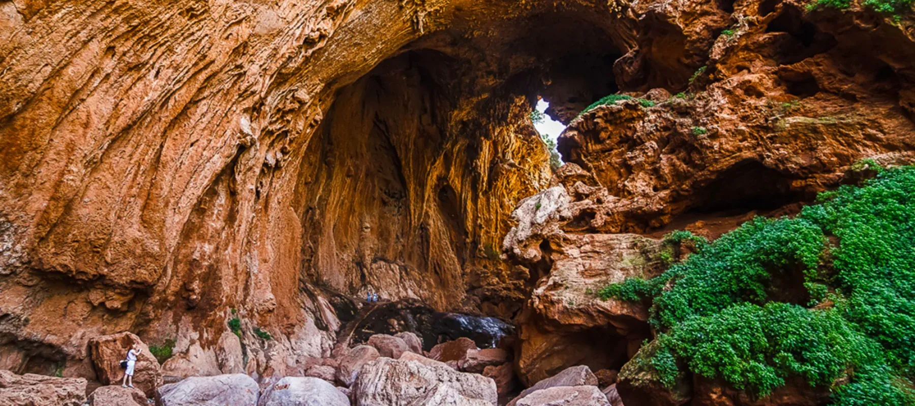 Imi n-Ifri Natural Bridge in Bin El Ouidane & Azilal